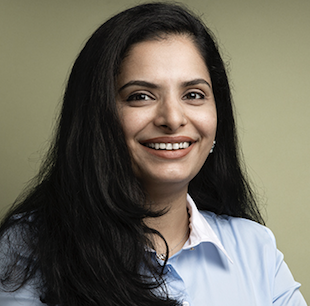 Dr. Farah Siddiquie